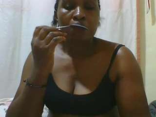 cutyleila Live Webcam on CamSoda