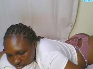 cutyleila's CamSoda show and profile