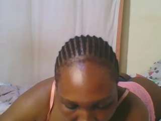 cutyleila's CamSoda show and profile