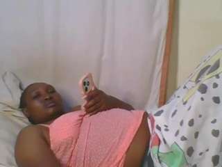 cutyleila's CamSoda show and profile