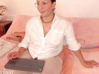 ivannabreast1
