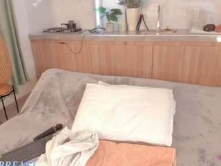 ivannabreast1
