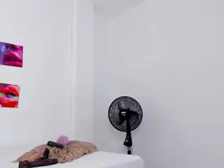 lency-rose's Live Sex Cam Show