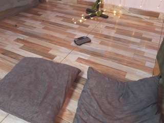 natassha-grey Live Webcam on CamSoda