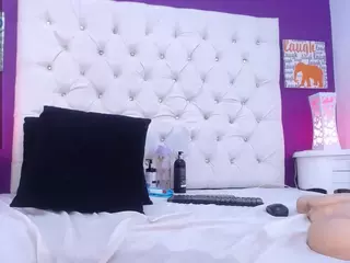 SophiSimpson's Live Sex Cam Show