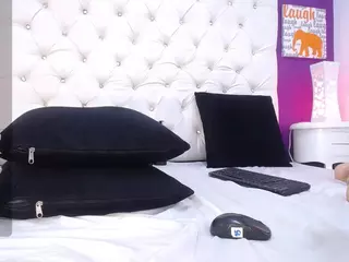 SophiSimpson's Live Sex Cam Show