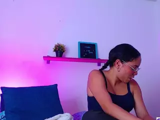 valery-01's Live Sex Cam Show