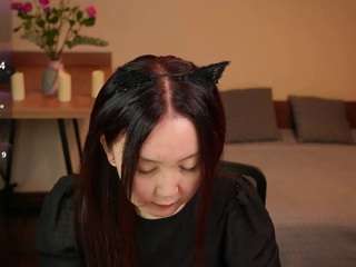 avrorasakura's CamSoda show and profile