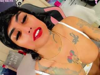 kilye-nella Live Webcam on CamSoda