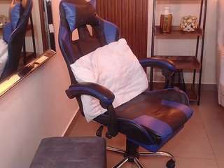 kenya-buhle Live Webcam on CamSoda