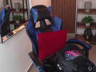 kenya-buhle Live Webcam on CamSoda