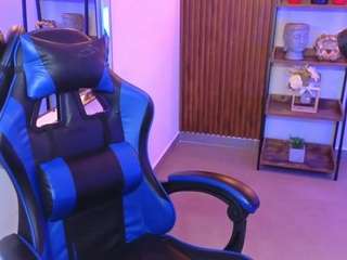 kenya-buhle Live Webcam on CamSoda