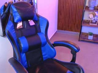 kenya-buhle's CamSoda show and profile