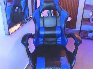 kenya-buhle's CamSoda show and profile