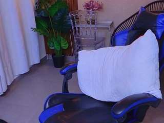 Live cam show with Kenya Buhle