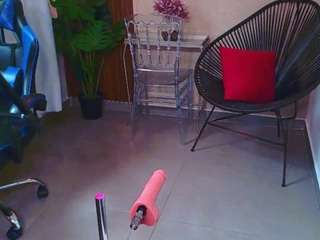 Live cam show with Kenya Buhle