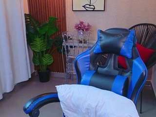 kenya-buhle's live room