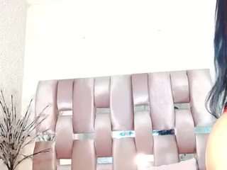 MiaYshaveiro