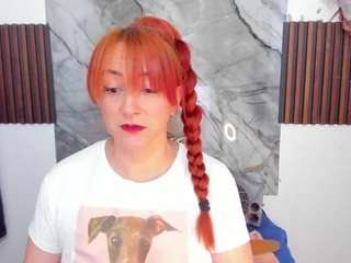 Model ini sedang live sekarang. hannaa32