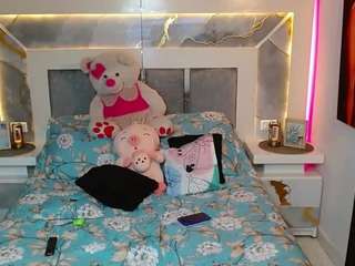 AlejaStorm live webcam show