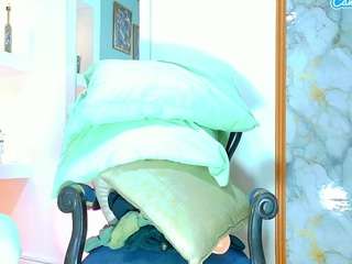 candydoll69 webcam model