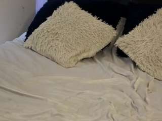 emely-brandon webcam