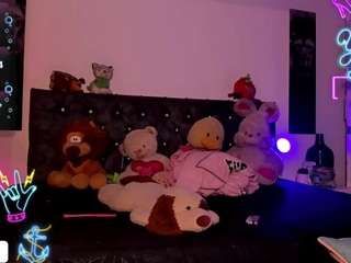 samay-biglatin webcam model