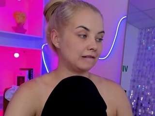 StephanieSea live webcam show
