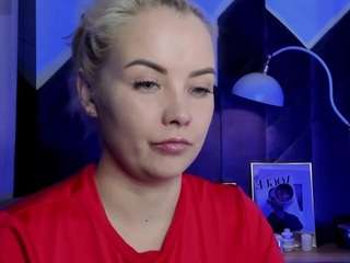 StephanieSea live cam preview