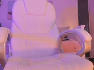 Live webcam model andromeedaa on Soda Cams