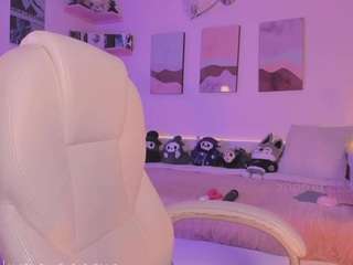 Live webcam model andromeedaa on Soda Cams