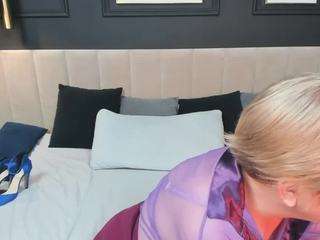 JillMild live cam