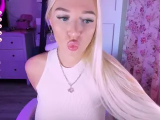 Elsa's Live Sex Cam Show