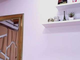 bss-naia Live Webcam on CamSoda