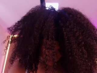 bss-naia's CamSoda show and profile