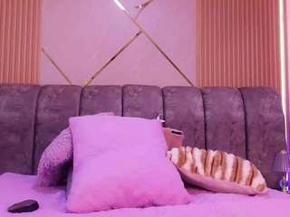 bss-naia Live Webcam on CamSoda