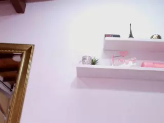 bss-naia's Live Sex Cam Show