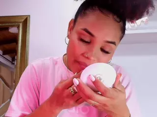 bss-naia's Live Sex Cam Show