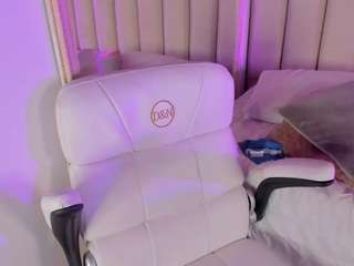 pamela-moreno Live Webcam on CamSoda