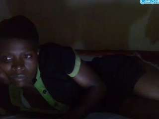 cute-viviana webcam model