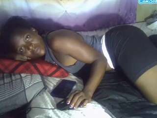 cute-viviana webcam model