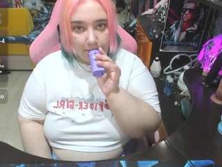 softie-sofy Live Webcam on CamSoda