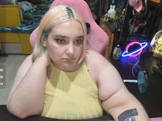  softie-sofy chat room