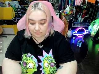 softie-sofy Live Webcam on CamSoda