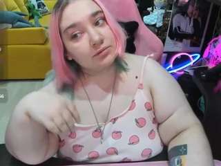 Live cam show with Softie-Sofy