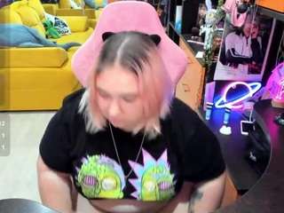 softie-sofy live webcam show