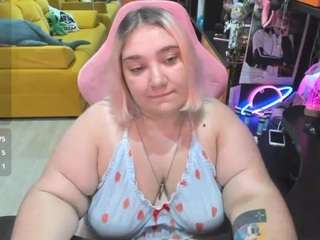 softie-sofy live webcam show