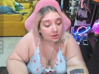 softie-sofy live webcam show