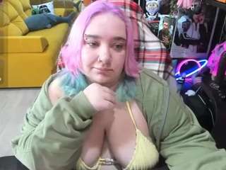 Softie-Sofy live cam preview