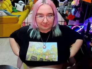 softie-sofy Live Webcam on CamSoda